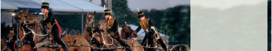 kings troop royal horse artillery gun team in action